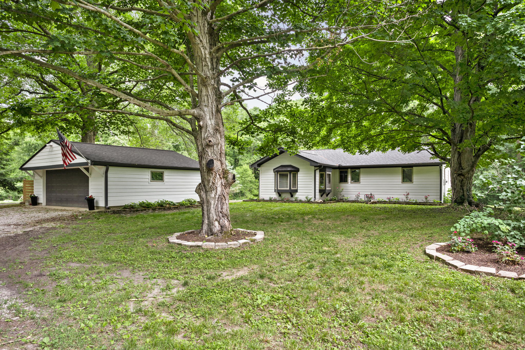 534 Amos Dr, Zionsville, IN 46077, USA