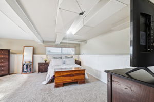 13_Interior