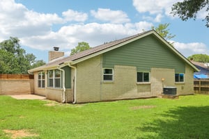 Magnolia Bend St-S1107-029.jpg