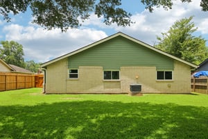 Magnolia Bend St-S1107-030.jpg