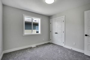  Photo 49