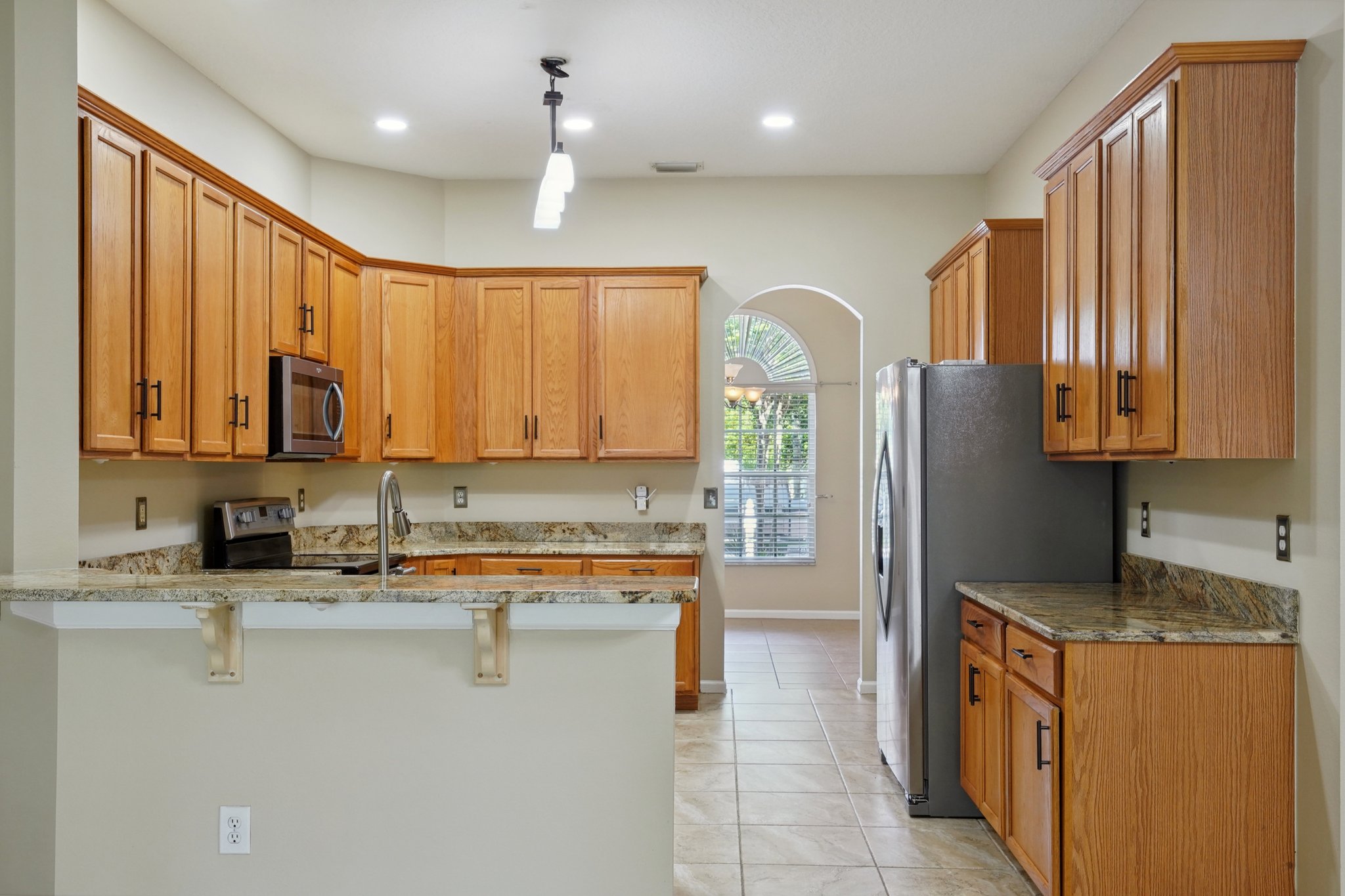 Riva Ridge Dr-1605-023.jpg