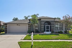 Riva Ridge Dr-1605-001.jpg