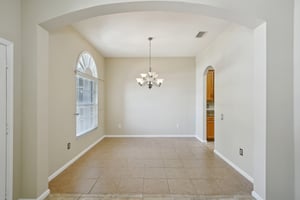 Riva Ridge Dr-1605-014.jpg