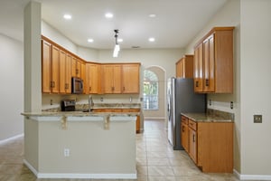 Riva Ridge Dr-1605-024.jpg
