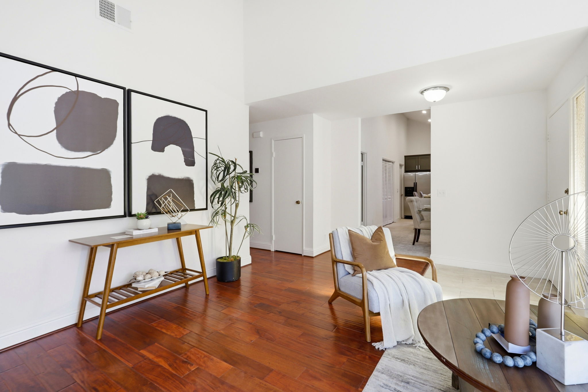 008_F8_5341 Larch Grove Pl