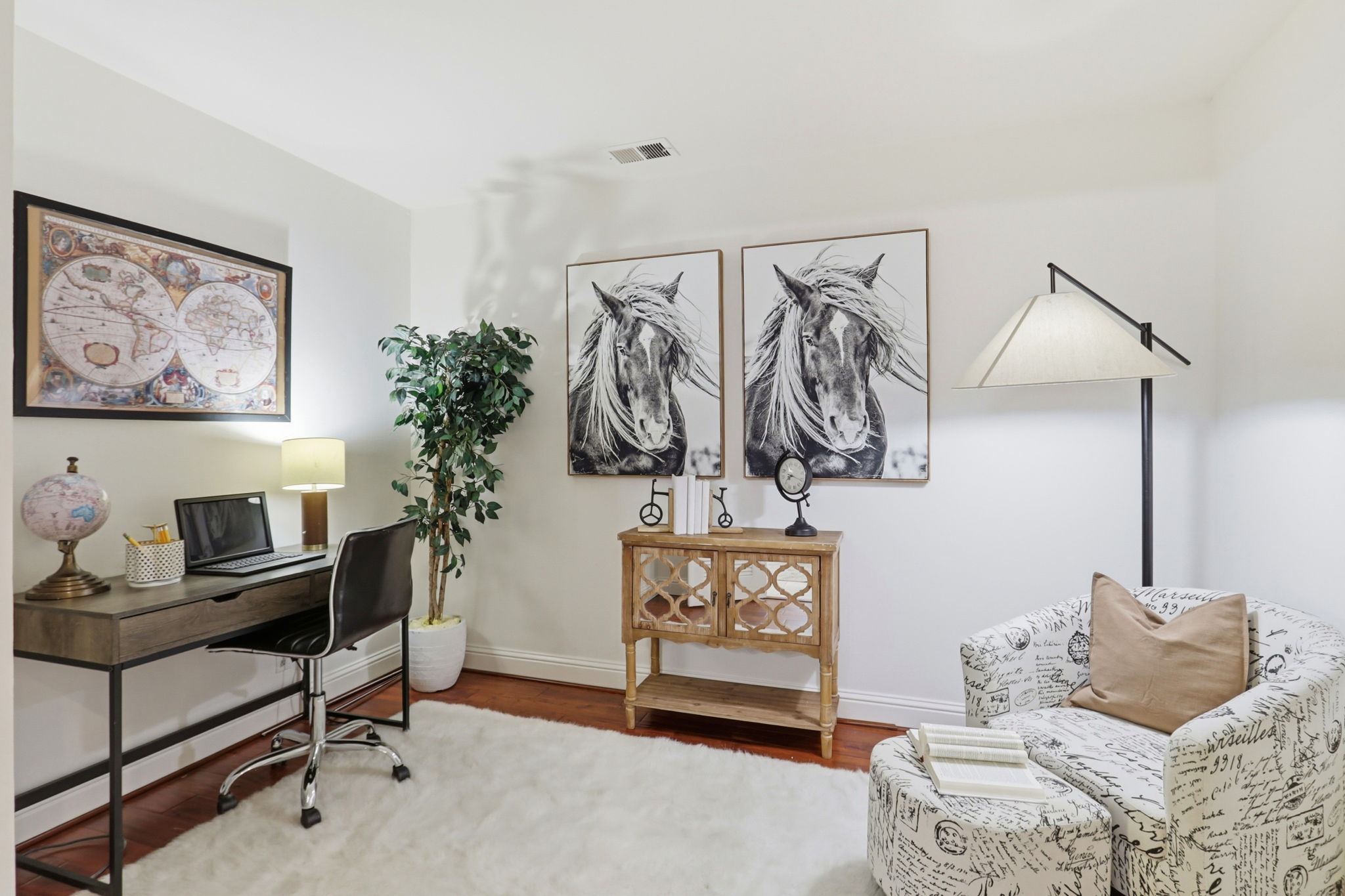 018_F8_5341 Larch Grove Pl