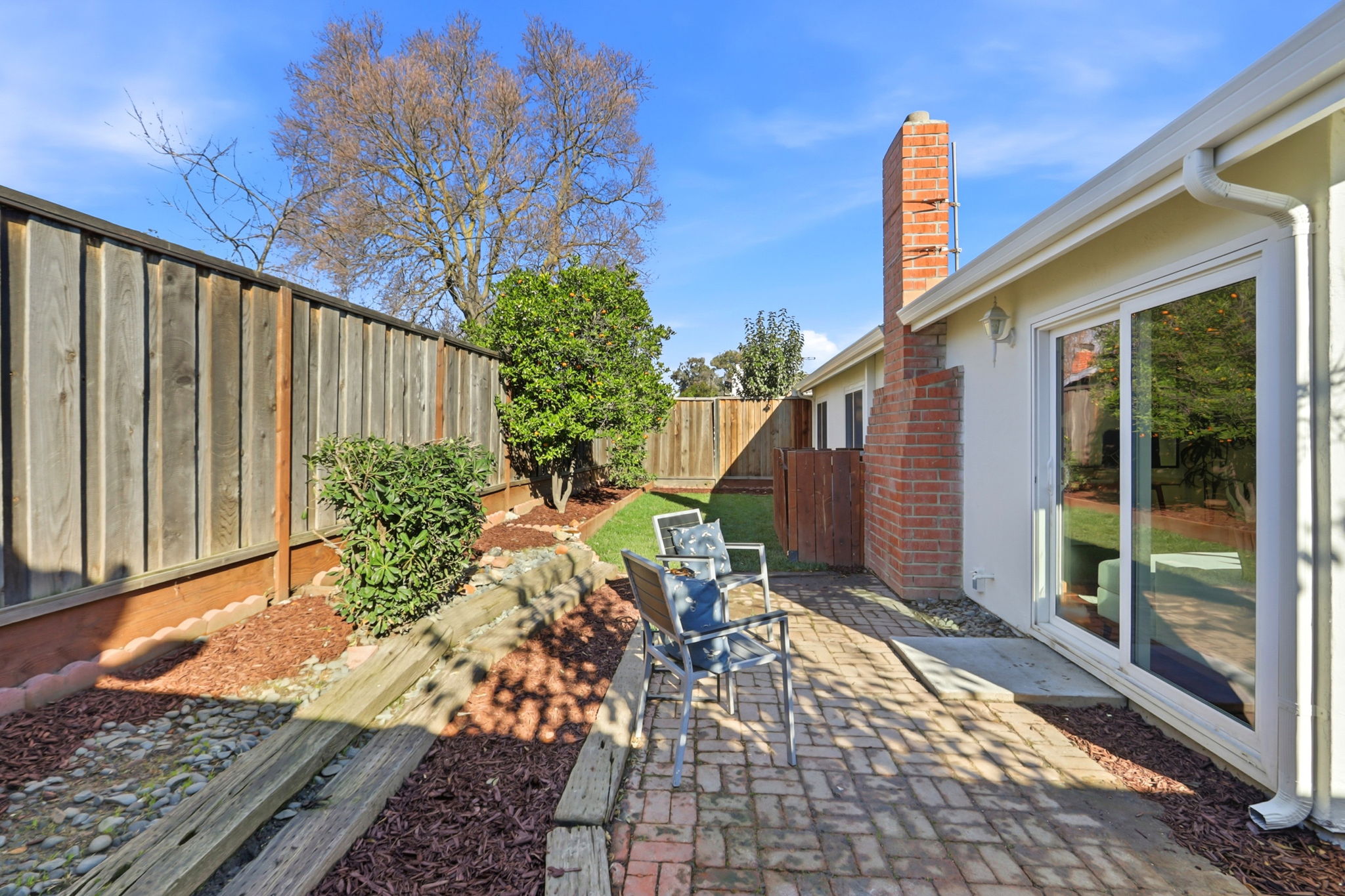 036_F8_5341 Larch Grove Pl