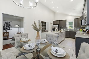 017_F8_5341 Larch Grove Pl