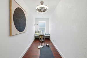 019_F8_5341 Larch Grove Pl