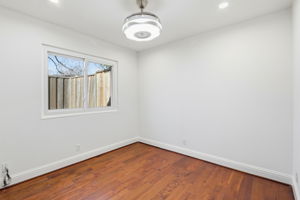 020_F8_5341 Larch Grove Pl