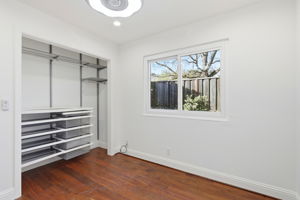 021_F8_5341 Larch Grove Pl