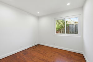 023_F8_5341 Larch Grove Pl