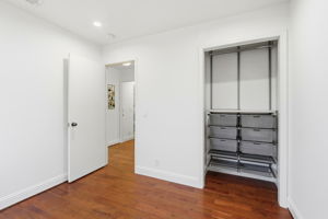 025_F8_5341 Larch Grove Pl