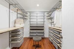 030_F8_5341 Larch Grove Pl