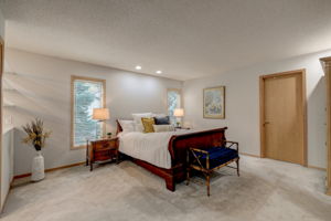 22 Bedroom
