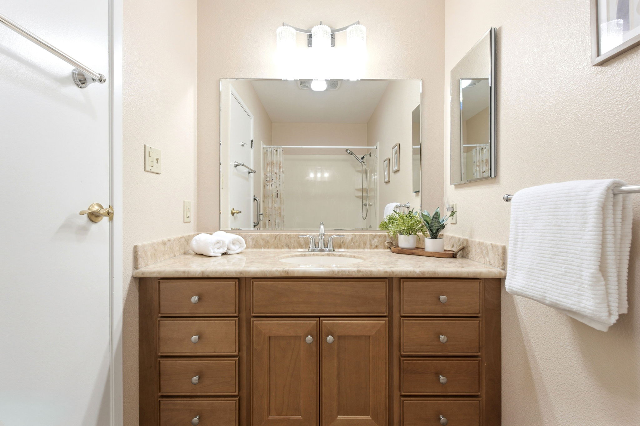 Hall Bath