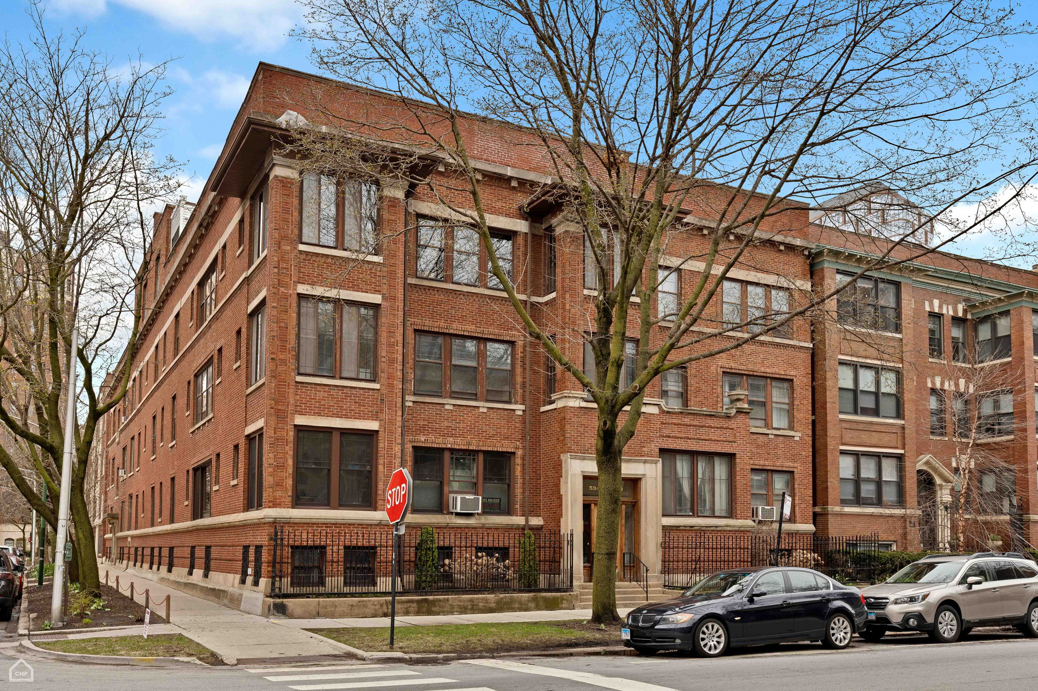 5344 S Hyde Park Blvd 2_002