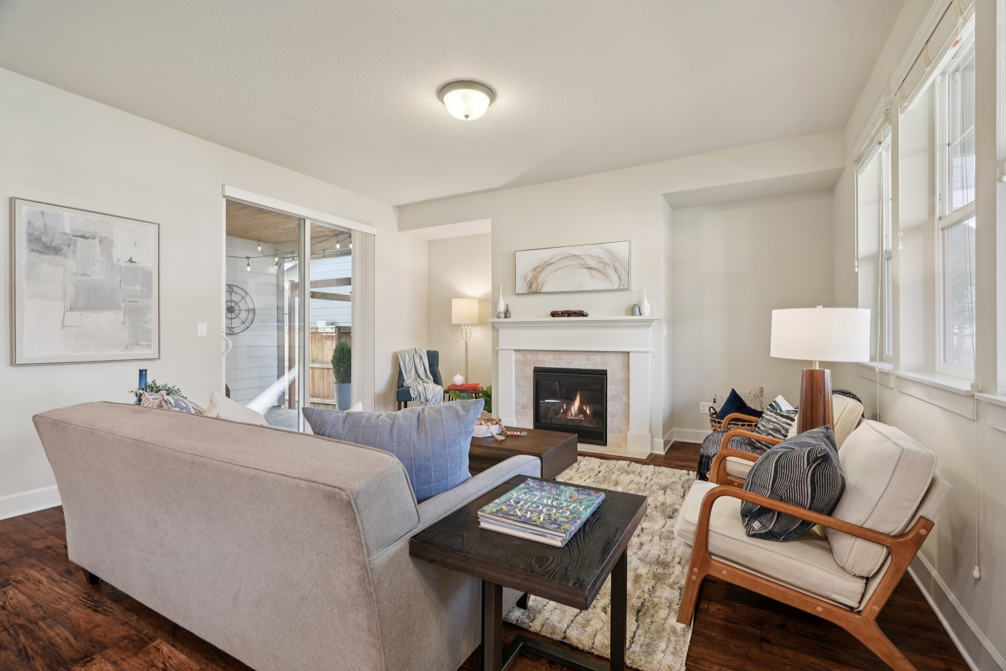 SE Thornapple St-L2110-009.jpg