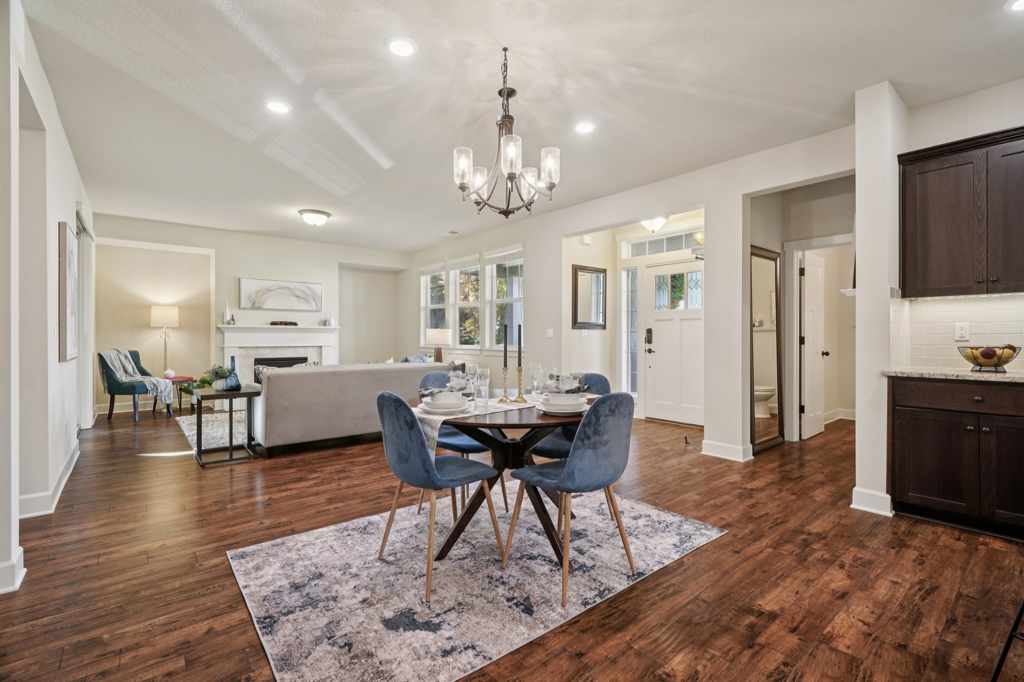 SE Thornapple St-L2110-016.jpg