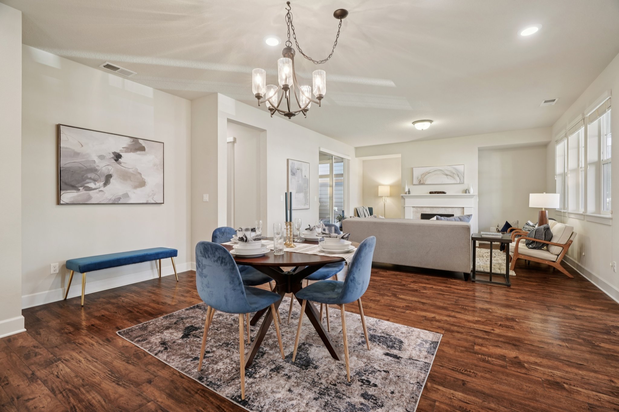 SE Thornapple St-L2110-017.jpg