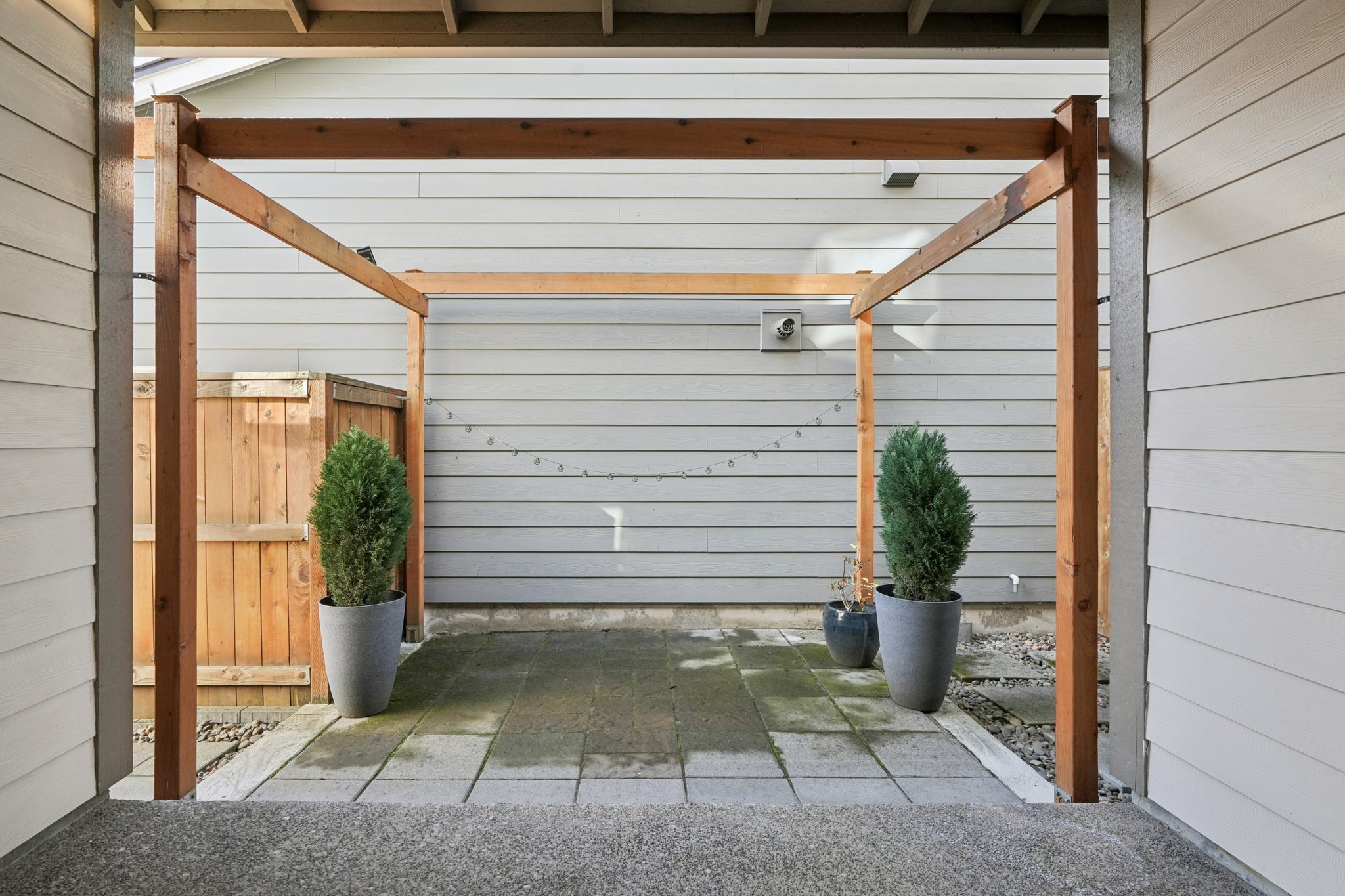 SE Thornapple St-L2110-044.jpg