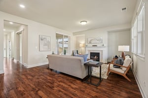 SE Thornapple St-L2110-008.jpg