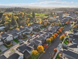 SE Thornapple St-L2110-058.jpg