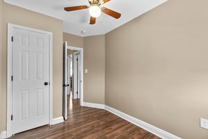 26. Upper bedroom.jpg