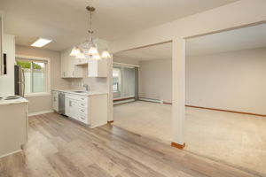 10-Dining Room
