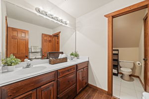 Double sinks in other part of Jack-and-Jill bath