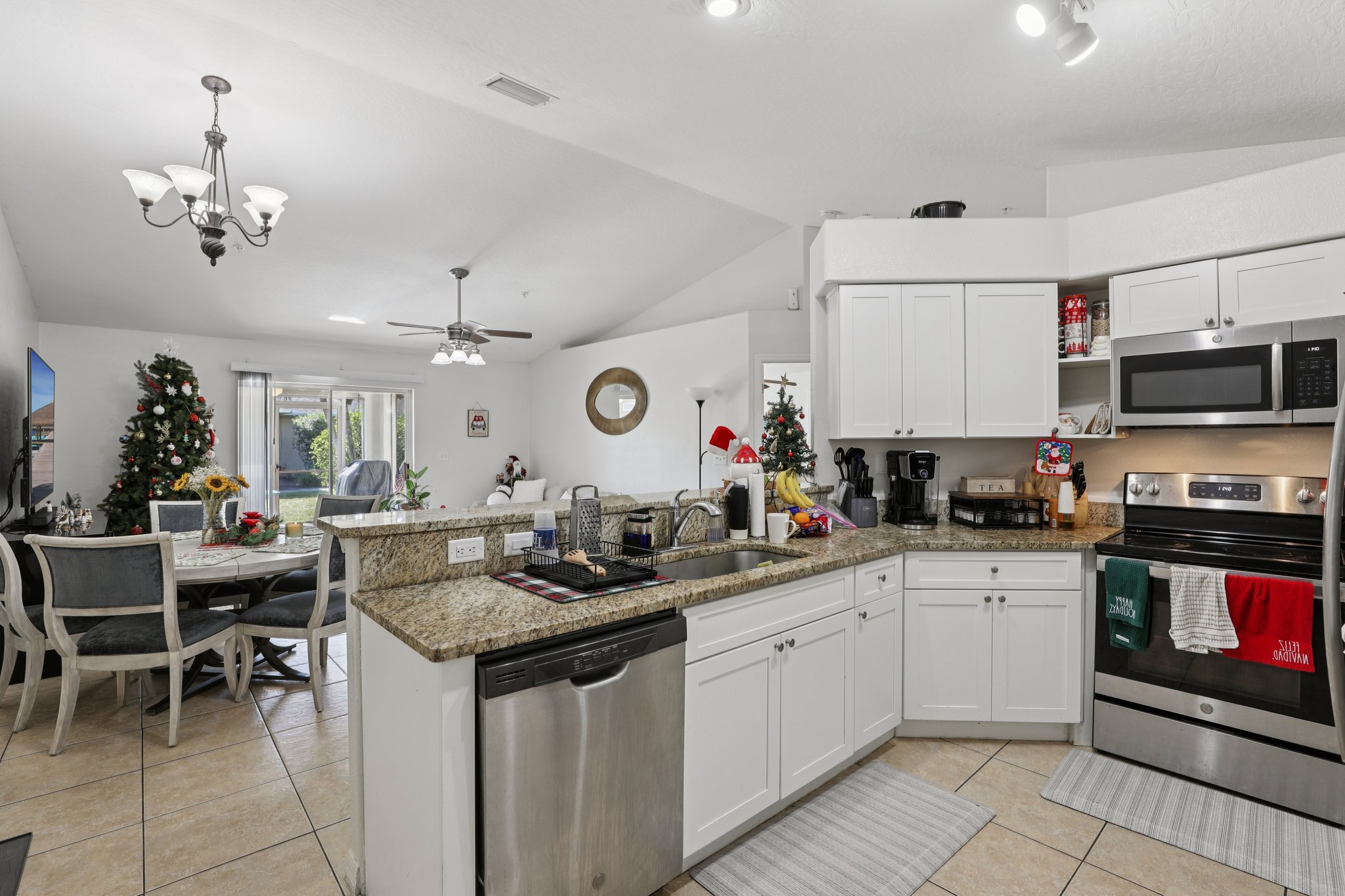 Jackson Ave-S0712-018.jpg