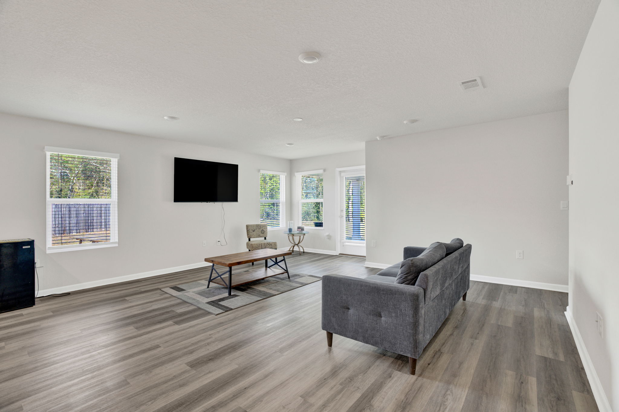 535 Mary Lou Way 12