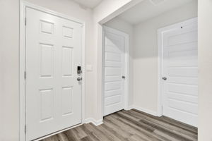 535 Mary Lou Way 1
