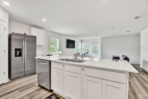 535 Mary Lou Way 7