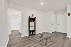 535 Mary Lou Way 17