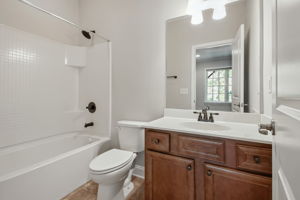  Photo 31