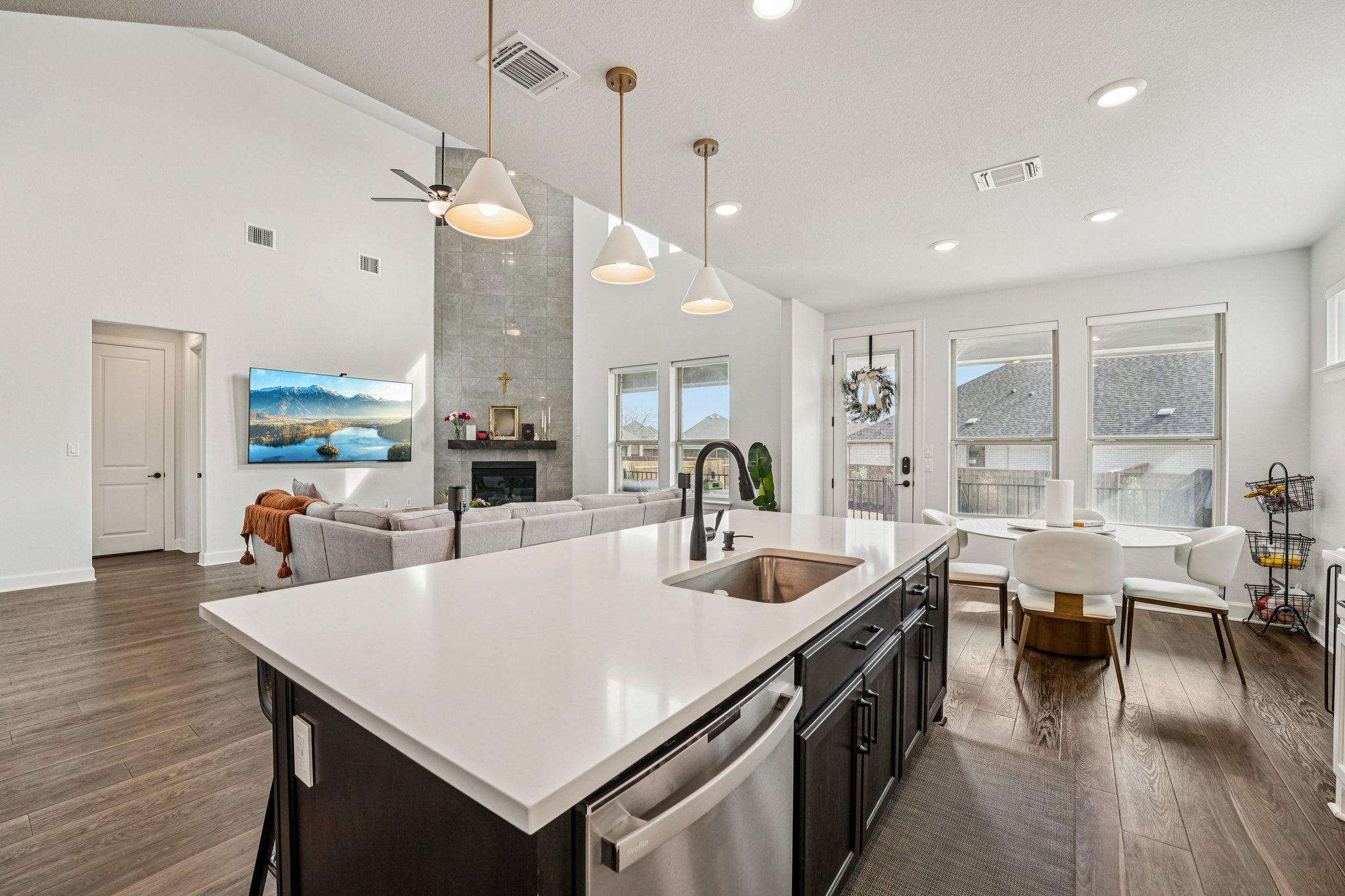 Trout River Rd-S1802-018.jpg