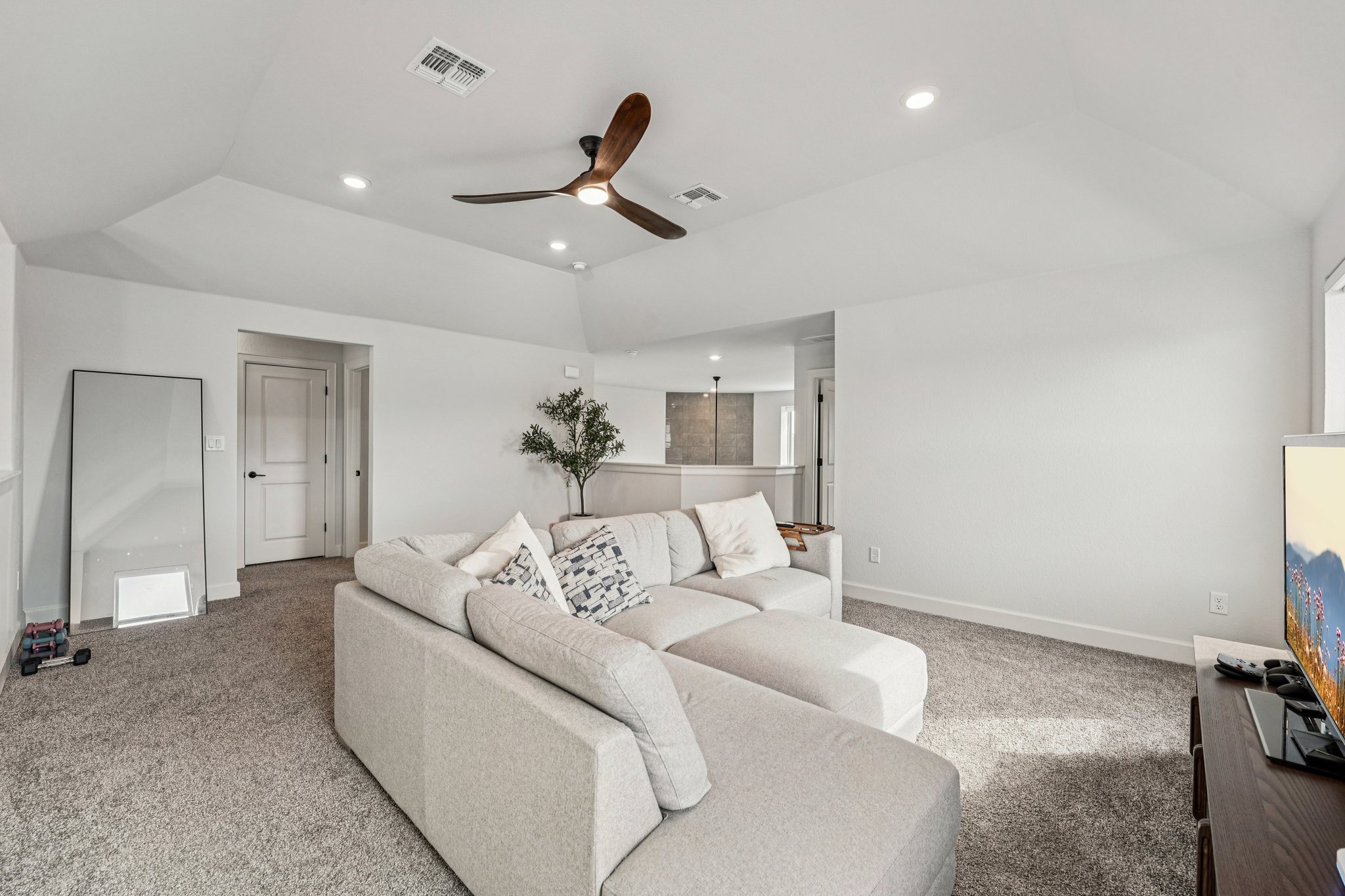 Trout River Rd-S1802-022.jpg