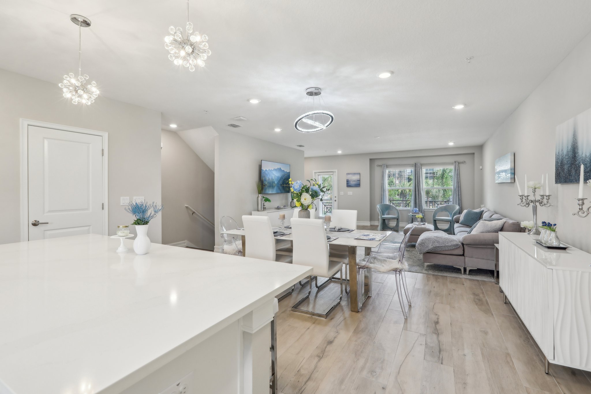 Bridge St unit 15-1104-015.jpg