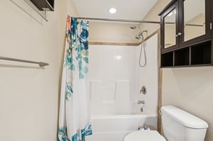 Nessee St-S0912-035.jpg