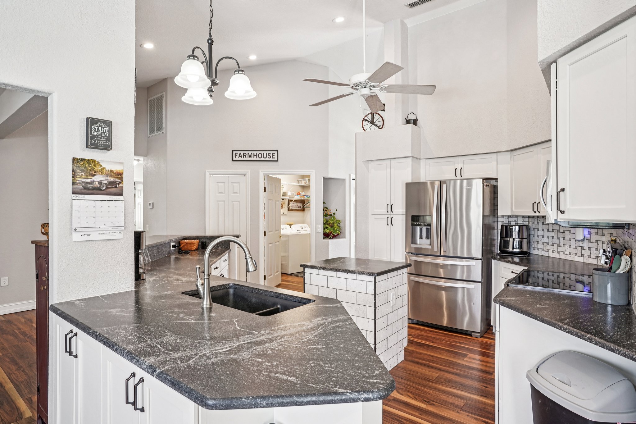 County Road 125-S2103-021.jpg