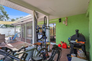  Photo 37
