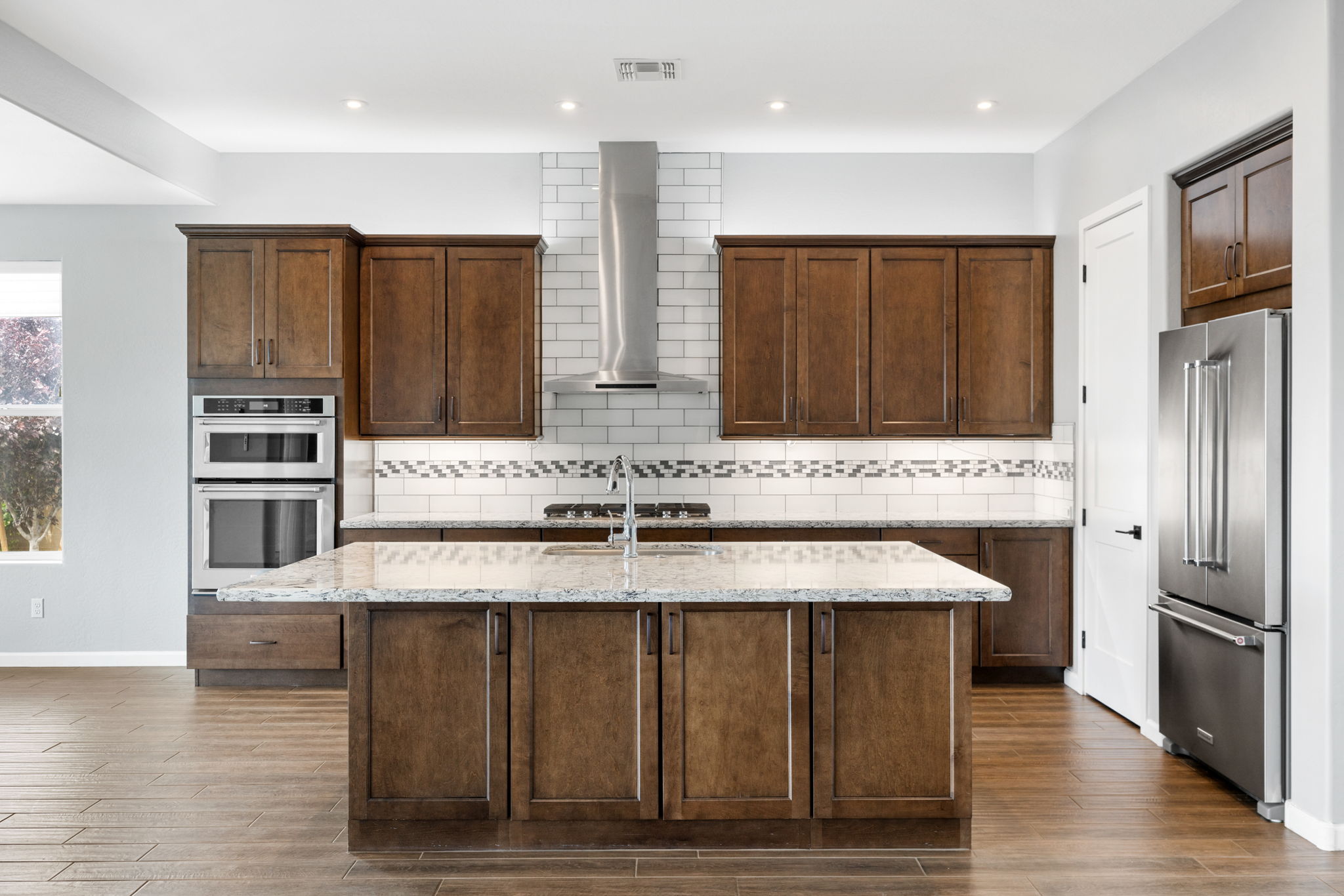 Kitchen (2)