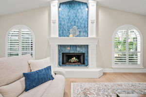  Photo 60