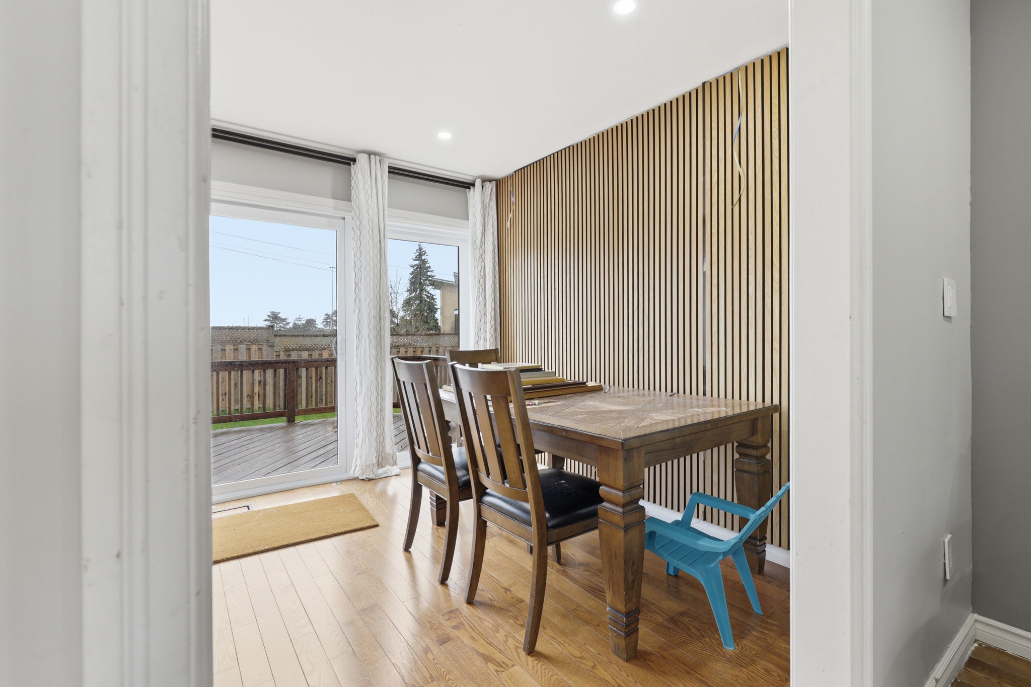 Property in Oshawa — delivered property photograph 4