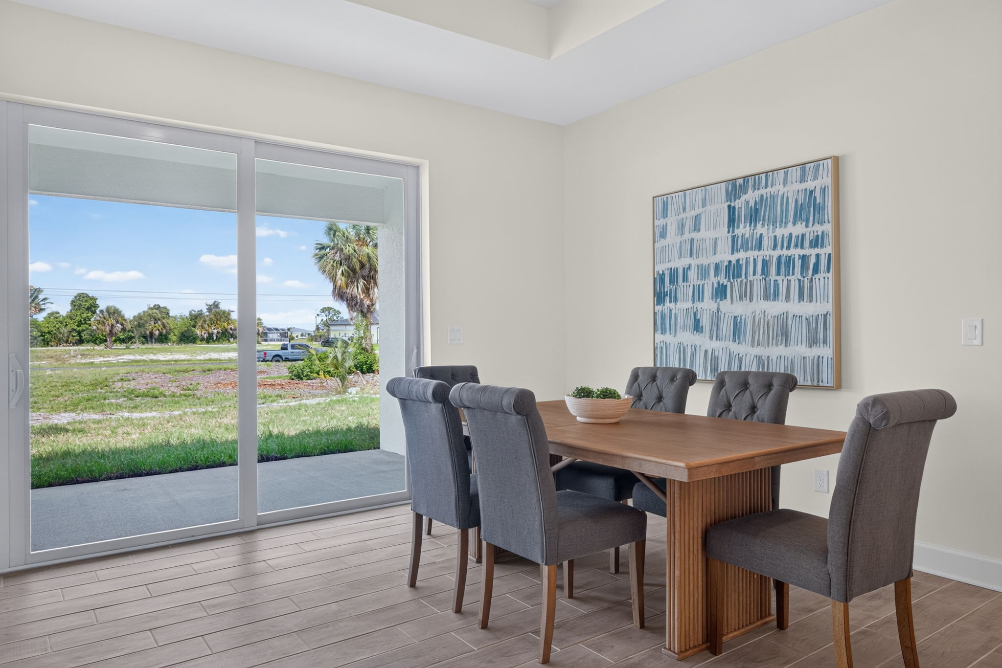 Dining Room 2 of 2
