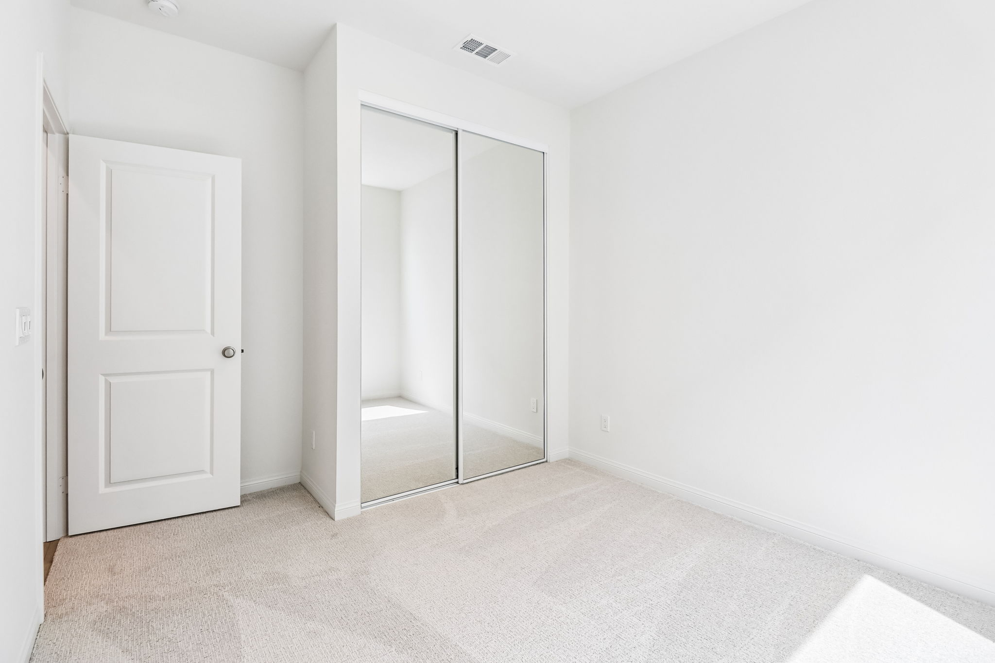 536 Sandstone Ct-029