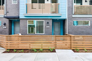 536 Sandstone Ct-002