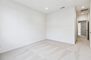 536 Sandstone Ct-025